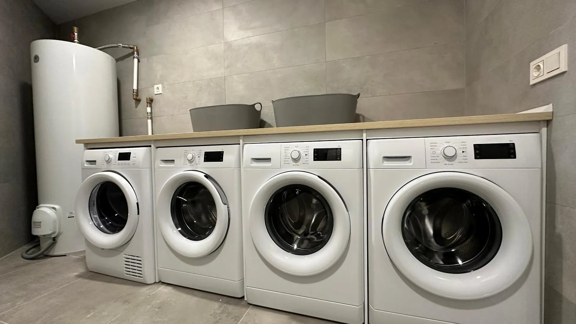 Urban Sky Serviced Apartments By P&O 26H Малага