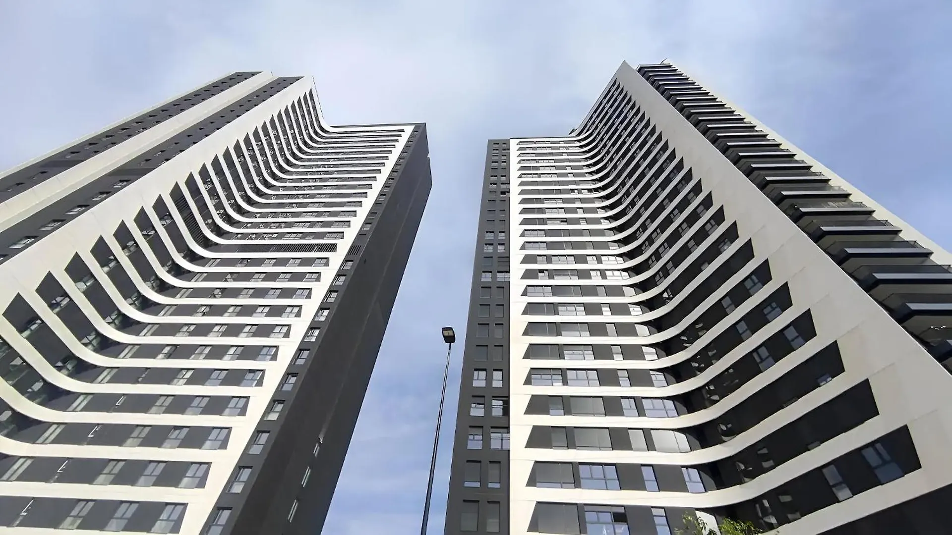 Urban Sky Serviced Apartments By P&O 26H Малага