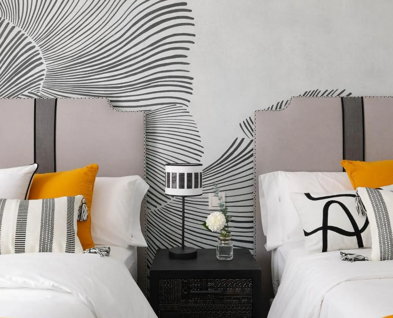 Urban Sky Serviced Apartments By P&O 26H Малага 0*,  Испания