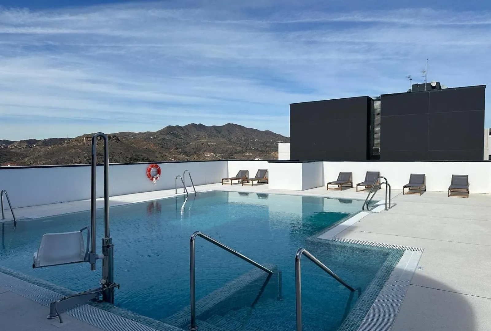 Urban Sky Serviced Apartments By P&O 26H Málaga Spagna